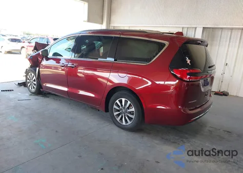 2021 Chrysler Pacifica Hybrid Touring L из США, поврежденный, VIN 2C4RC1L73MR596729